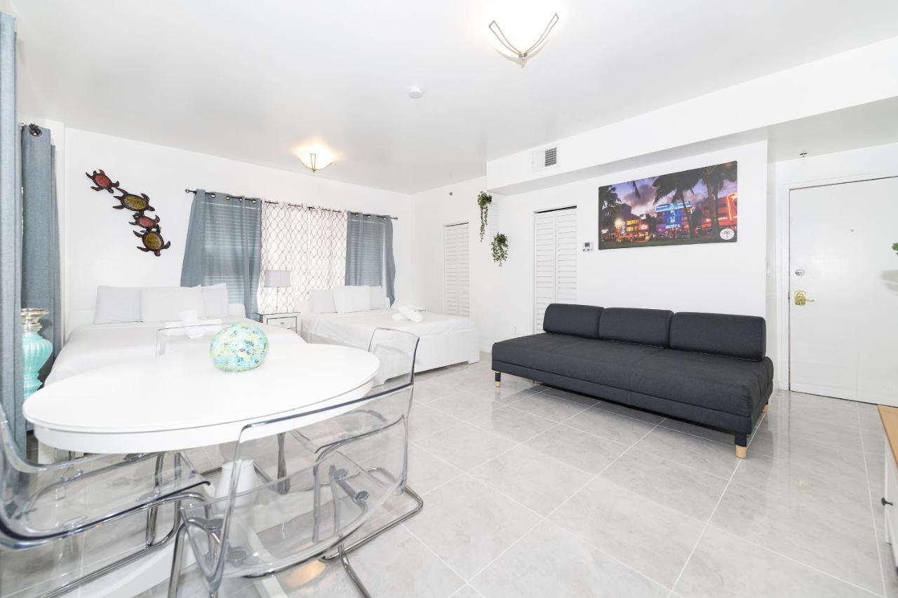 מיאמי ביץ' Apartments On Ocean Drive מראה חיצוני תמונה