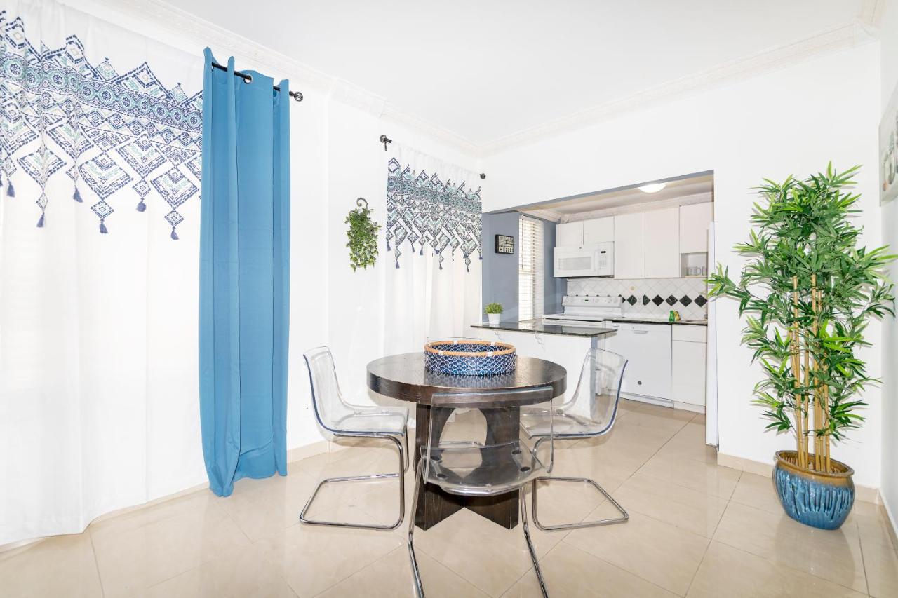 מיאמי ביץ' Apartments On Ocean Drive מראה חיצוני תמונה